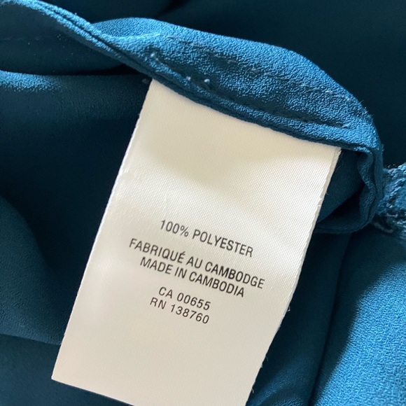 Green sleeveless dressy tank top - Picture 5 of 6